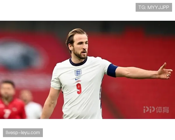 凯恩荣膺欧洲杯金靴，英格兰队状态回暖开启辉煌新篇章