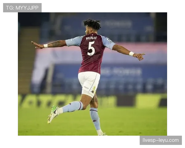 埃弗顿遭遇惨败，球队状态堪忧亟需调整以扭转局势